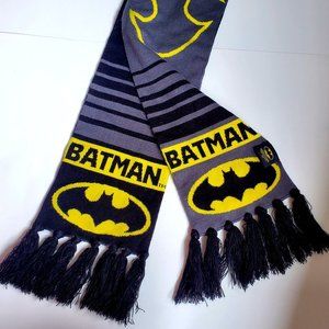 BATMAN Logo Long Knit Scarf Winter Scarf Fringe Ends Grey Black Yellow DC Comics